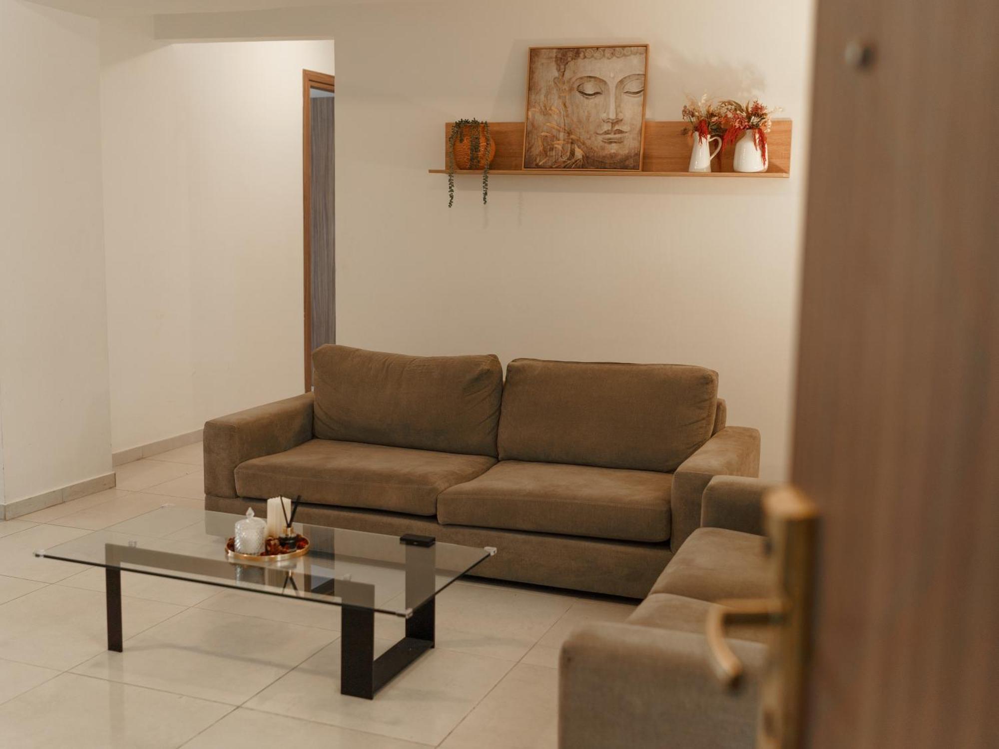 Halcyon Central Apartment Larnaca Buitenkant foto