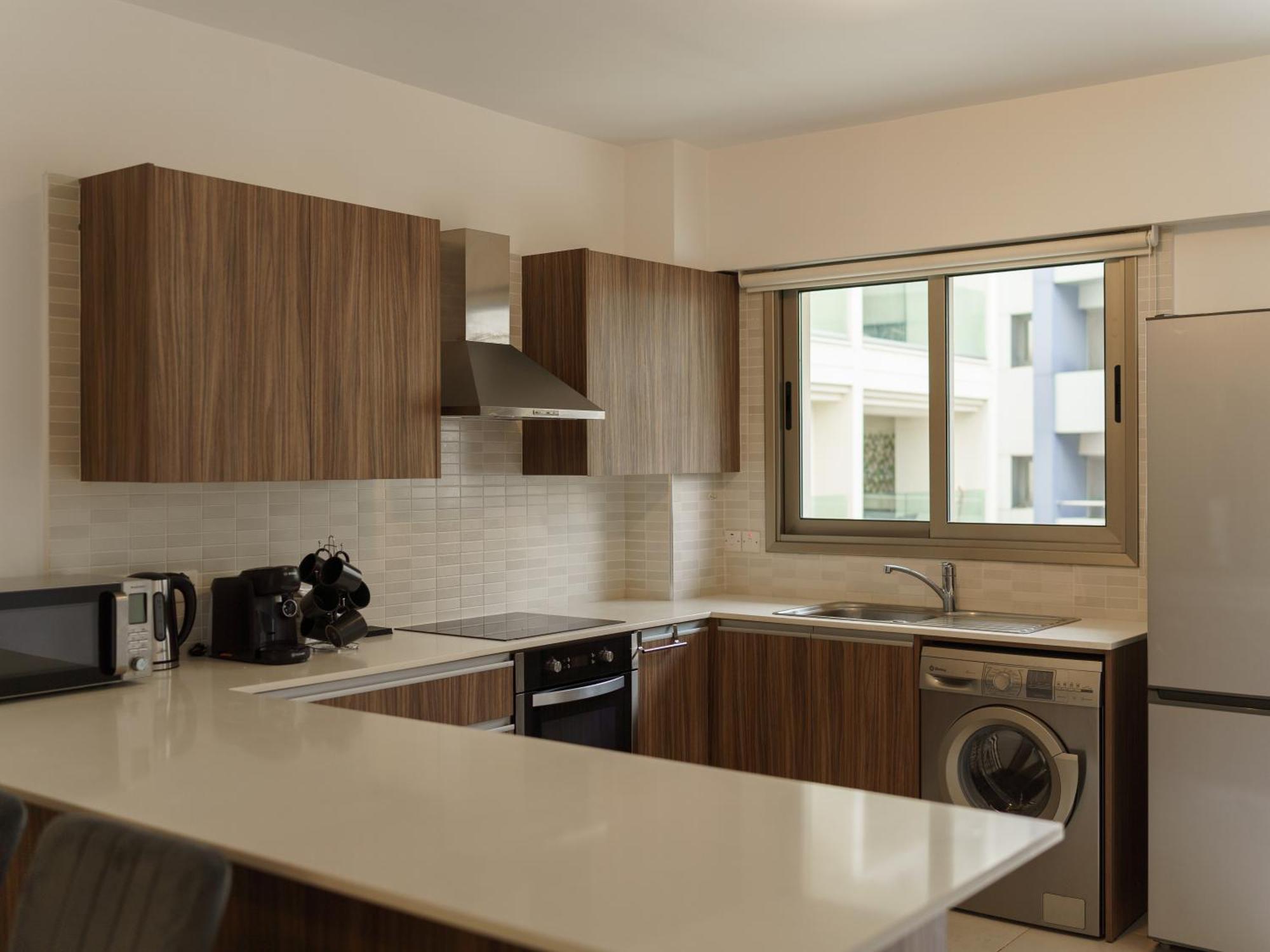Halcyon Central Apartment Larnaca Buitenkant foto